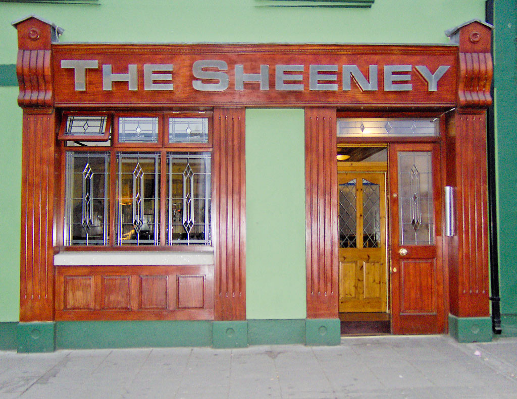 Image of a Wooden Shop Front in Meath - The Sheeney Pub Kells